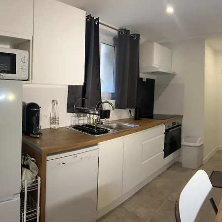 Cozy And Well-equipped Apartamento
